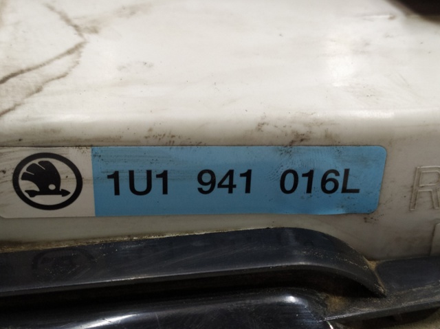 VAG 1U1941016L Фара правая в наличии Ровно