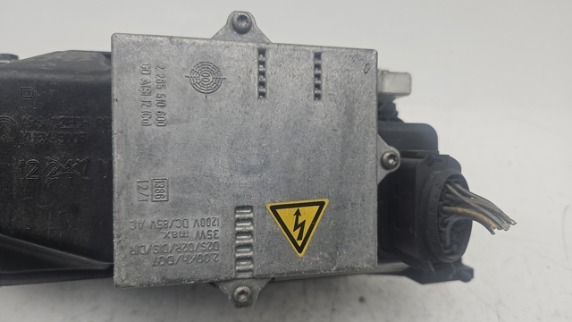 VAG 1U1941032 Фара правая в наличии Львов