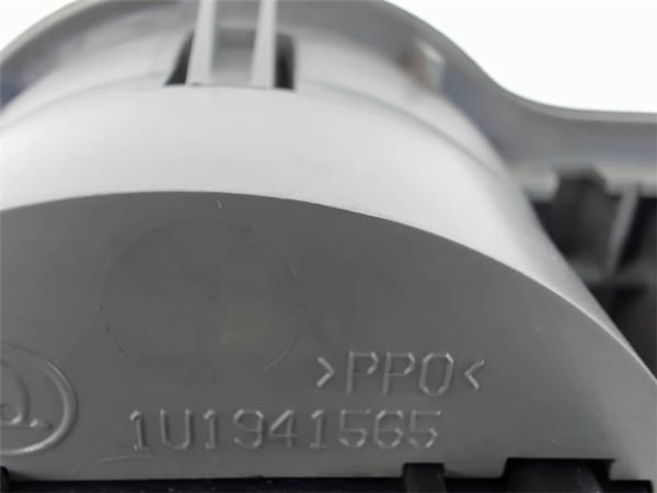 1U1941565 VAG купить в Запорожье