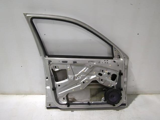 VAG 1U4831055 Дверь передняя левая в наличии Сумы