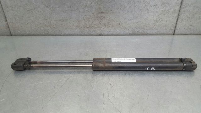 1U9827550B VAG Амортизатор багажника купить в Одесса