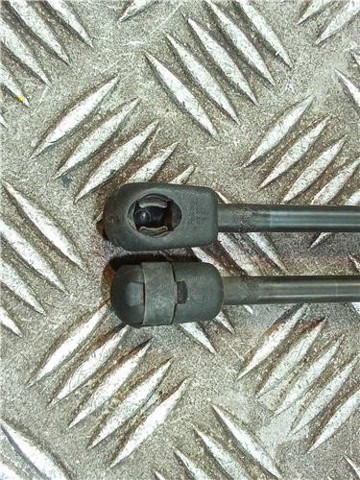 1X4316C826AC Амортизатор капота купить Одесса