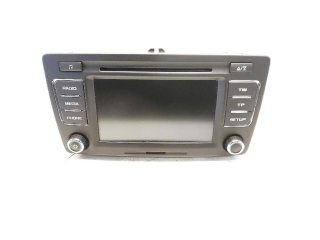 VAG 1Z0035156N Магнитола (радио AM/FM) в наличии Черновцы