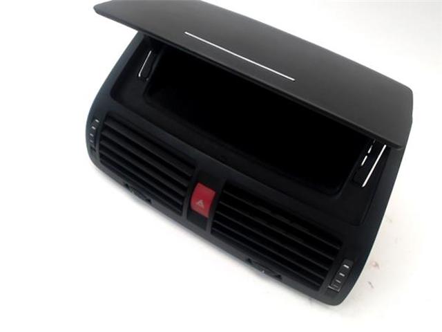 VAG 1Z0820951B Воздуховод в наличии Львов