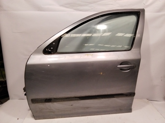 Porta dianteira esquerda Skoda Octavia 1Z3