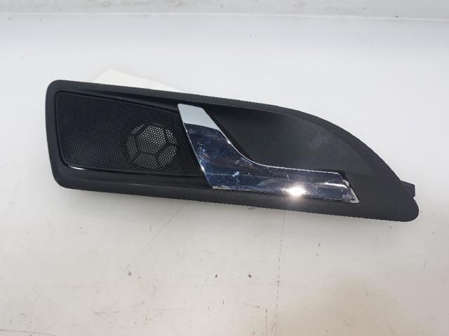 VAG 1Z0839222739 Ручка двери задней внутренняя правая в наличии Запорожье