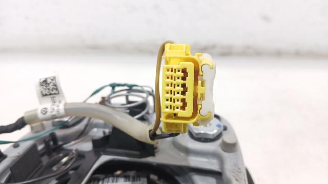 1Z0880201AHTDZ VAG Подушка безопасности (AIRBAG) водительская купить в Одесса