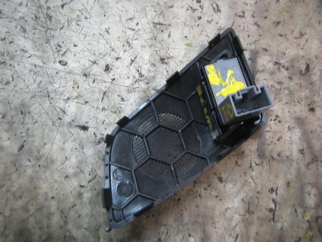 VAG 1Z0959856REH Кнопка включения мотора стеклоподъемника задняя в наличии Черкассы