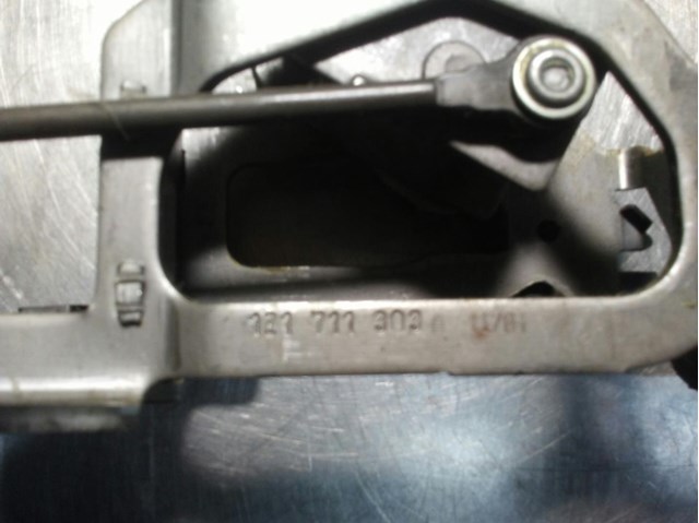 Alavanca do travão de mão para o Skoda Superb II 2.0 TDI CFFB 1Z1711303A