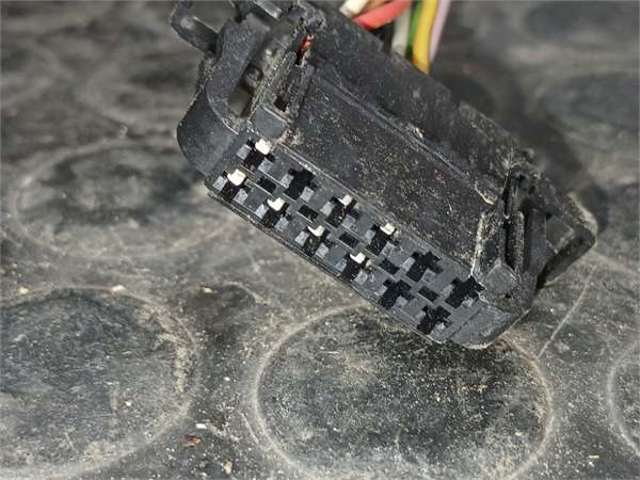 VAG 1Z1857501BM Левое боковое зеркало в наличии Черновцы