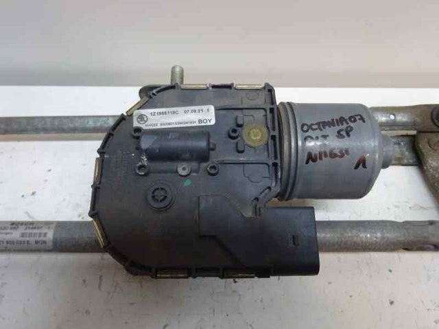 VAG 1Z1955119C Мотор дворников в наличии Черновцы