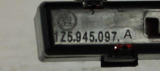 VAG 1Z5945097A Задний стоп в наличии Сумы