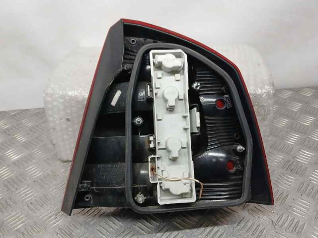 1Z5945111B Фонарь задний левый купить Киев