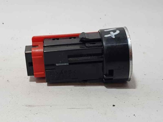 TOYOTA 2005DJ0924 Кнопка запуска двигателя в наличии Павлоград