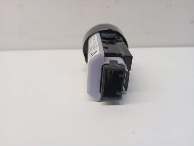 SUBARU 2011DJ5493 в наличии Ужгород
