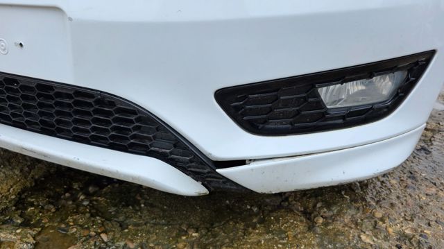 2016512 FORD Передний бампер купить в Ирпень