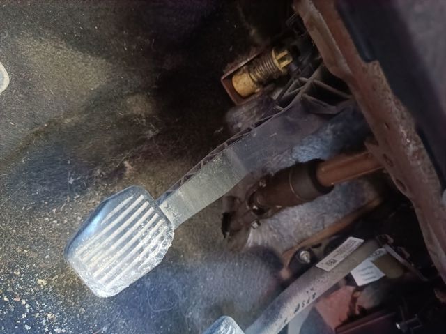 2018594 FORD Педаль сцепления купить в Ирпень