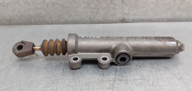 Cilindro mestre de embraiagem 2022900112 MERCEDES