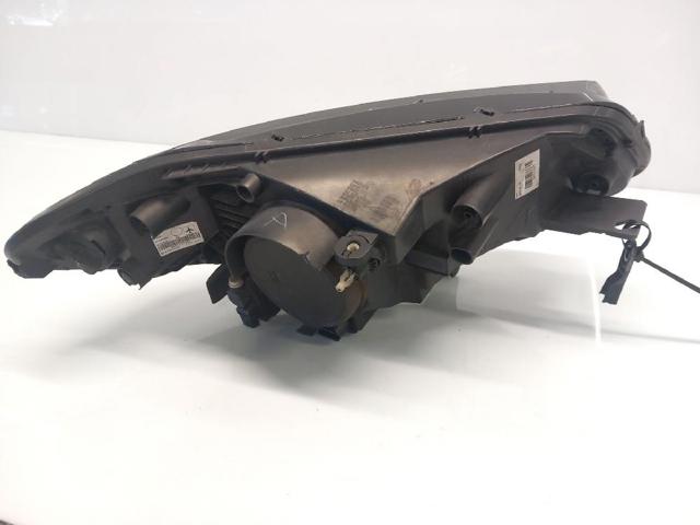 FORD 2027133 Фара правая в наличии Киев