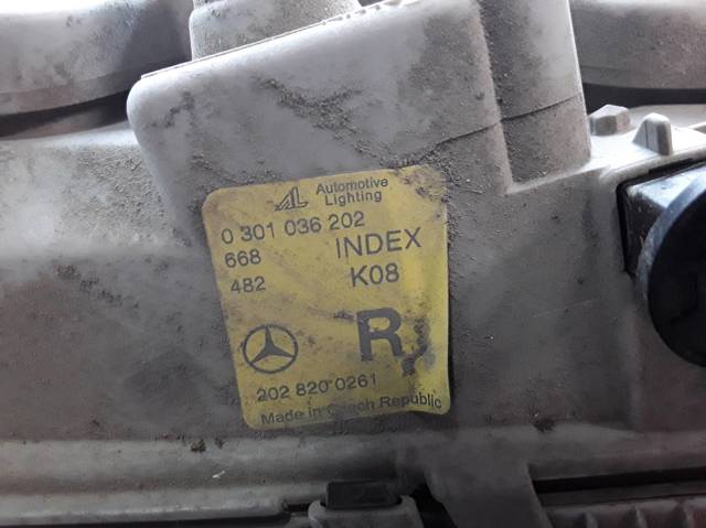 MERCEDES 2028200261 Фара правая в наличии Черновцы