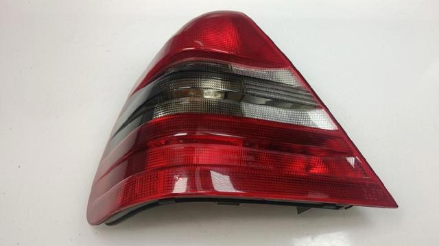 2028200964L MERCEDES Фонарь задний левый купить в Павлоград