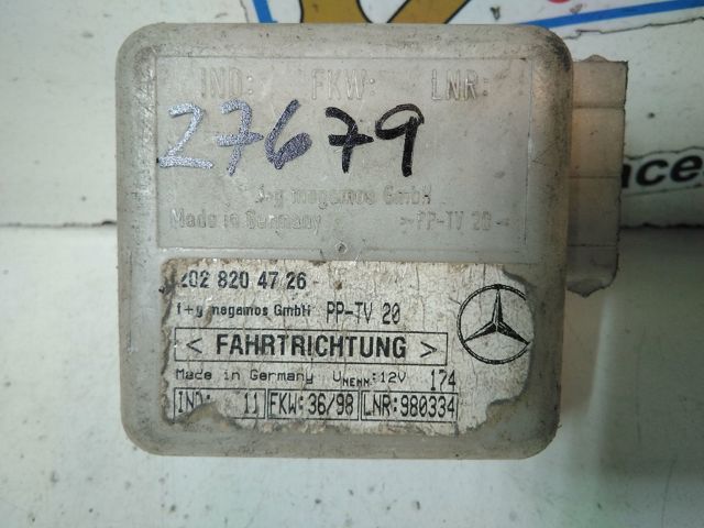 MERCEDES 2028204726 Брелок управления сигнализацией в наличии Украина