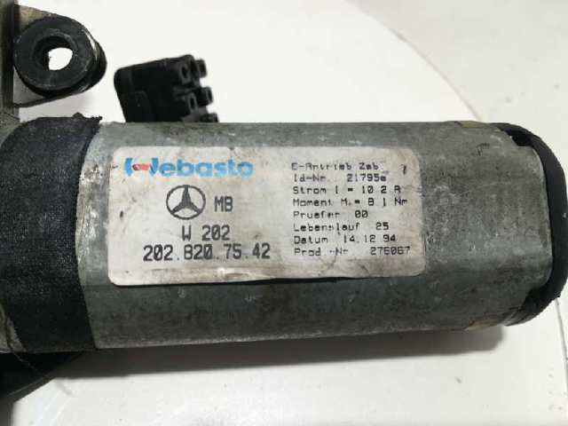MERCEDES 2028207542 Мотор привода люка в наличии Николаев