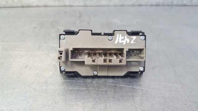 2028207810 MERCEDES купить в Хмельницкий
