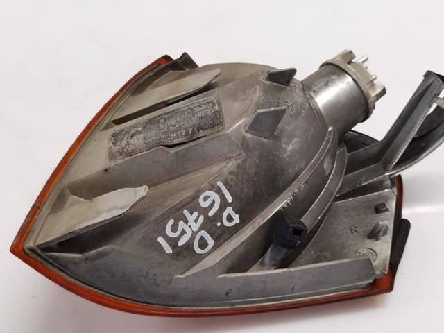 MERCEDES 2028260643 Поворотник правый в наличии Черкассы