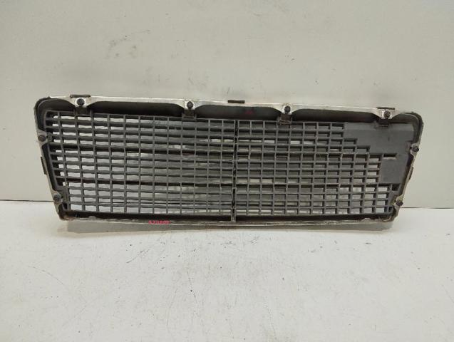 Grelha do radiador Mercedes C W202