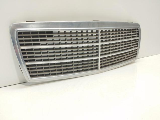 Grelha do radiador Mercedes C W202