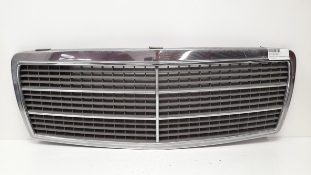 Grelha do radiador Mercedes C W202