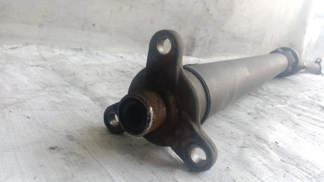 Junta universal até o eixo dianteiro Mercedes C W203