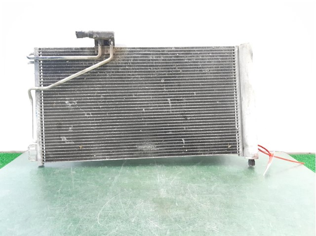 Condensador de ar condicionado / radiador para Mercedes-Benz C-Class C 220 CDI (203.008) OM646963 2035001254