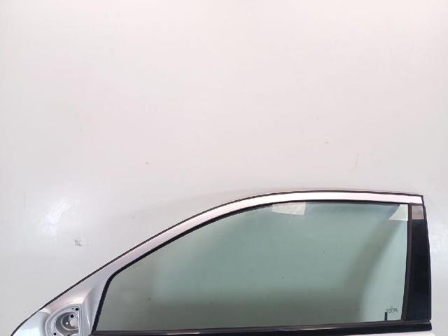 Porta dianteira esquerda Mercedes C CL203