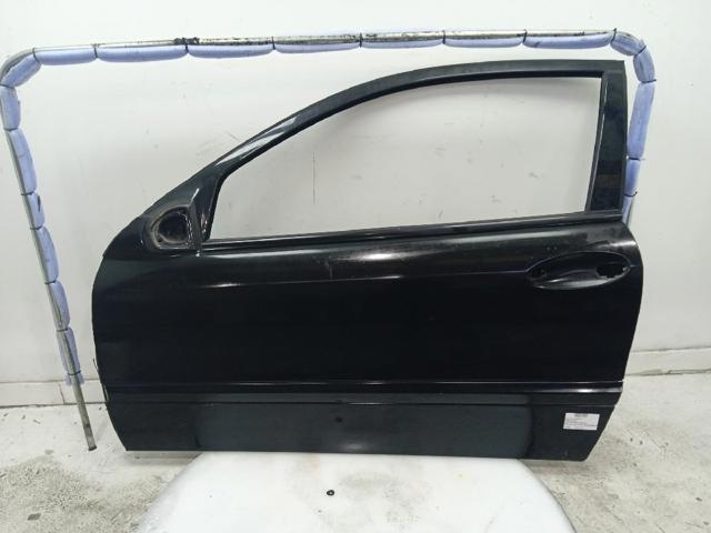 Porta dianteira esquerda Mercedes C CL203