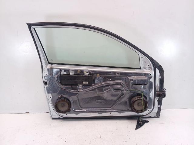 Porta dianteira esquerda Mercedes C CL203