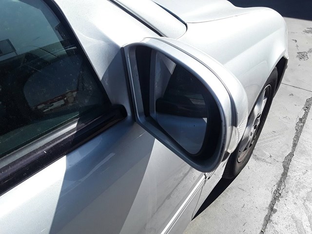 Placa sobreposta (tampa) do espelho de retrovisão direito 2038100264 Mercedes