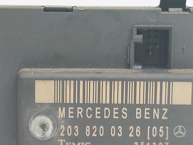 2038200326 MERCEDES купить в Ирпень