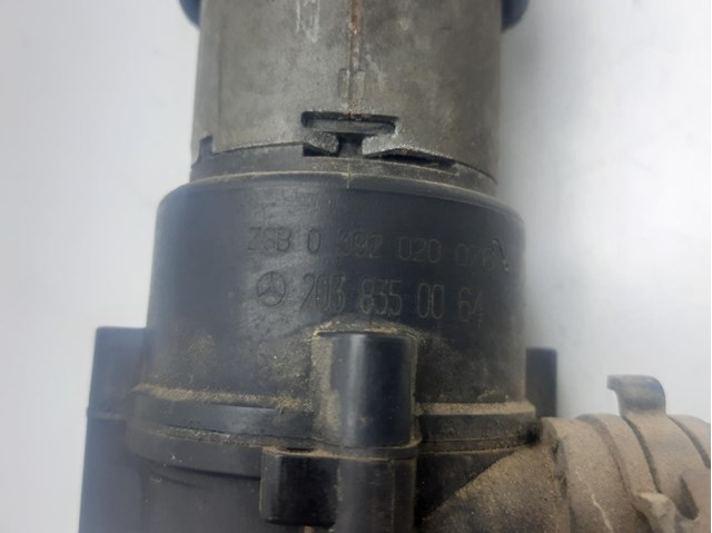 Bomba de água para mercedes-benz Classe C Coupé (CL203) (2001-2004) C 200 CDI (203.707) OM646962 2038350064