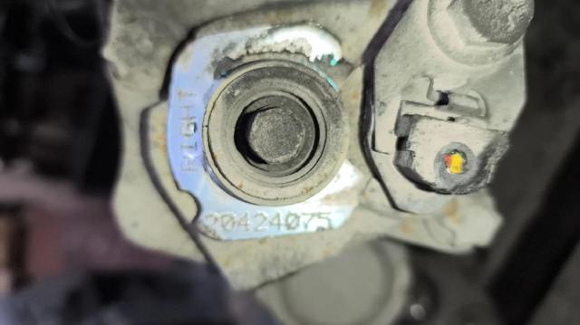 VOLVO 20424075 Ремкомплект суппорта в наличии Ровно