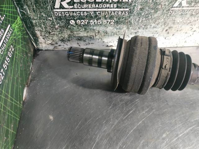 2043501810 MERCEDES Задняя полуось купить в Одесса