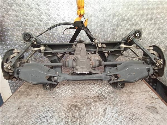 MERCEDES 2043502400 в наличии Ужгород