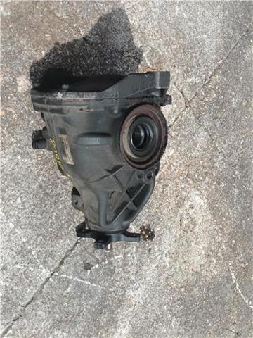 2043510308 MERCEDES Крышка редуктора заднего купить в Каменское