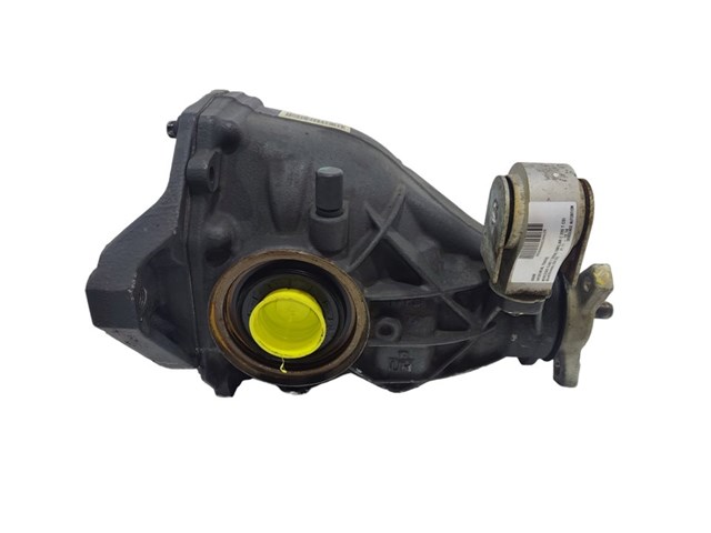 2043510408 MERCEDES Крышка редуктора заднего купить в Каменское