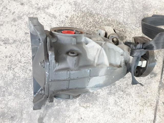 MERCEDES 2043510408 Крышка редуктора заднего в наличии Хмельницкий