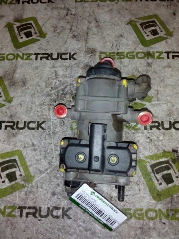20456400 Кран тормозной, подпедальный (TRUCK) купить Сумы