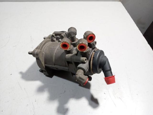 20456400 VOLVO Кран тормозной, подпедальный (TRUCK) купить в Харьков