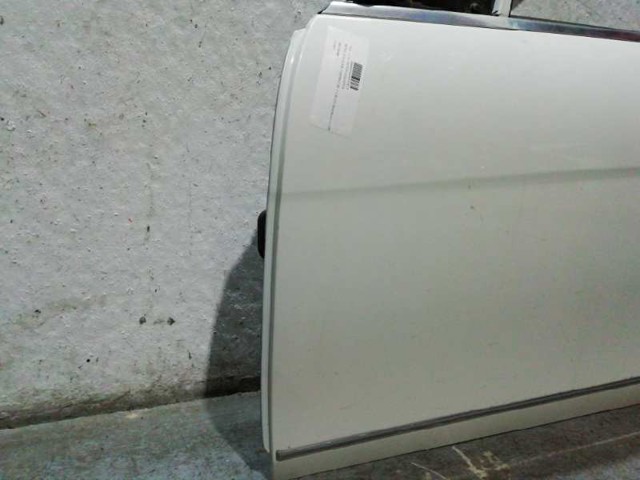 Porta dianteira esquerda Mercedes C W204