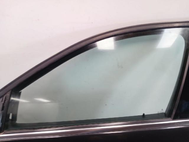 Porta dianteira esquerda Mercedes C W204